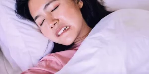 Mơ Thấy Người Yêu Cũ Tặng Quà